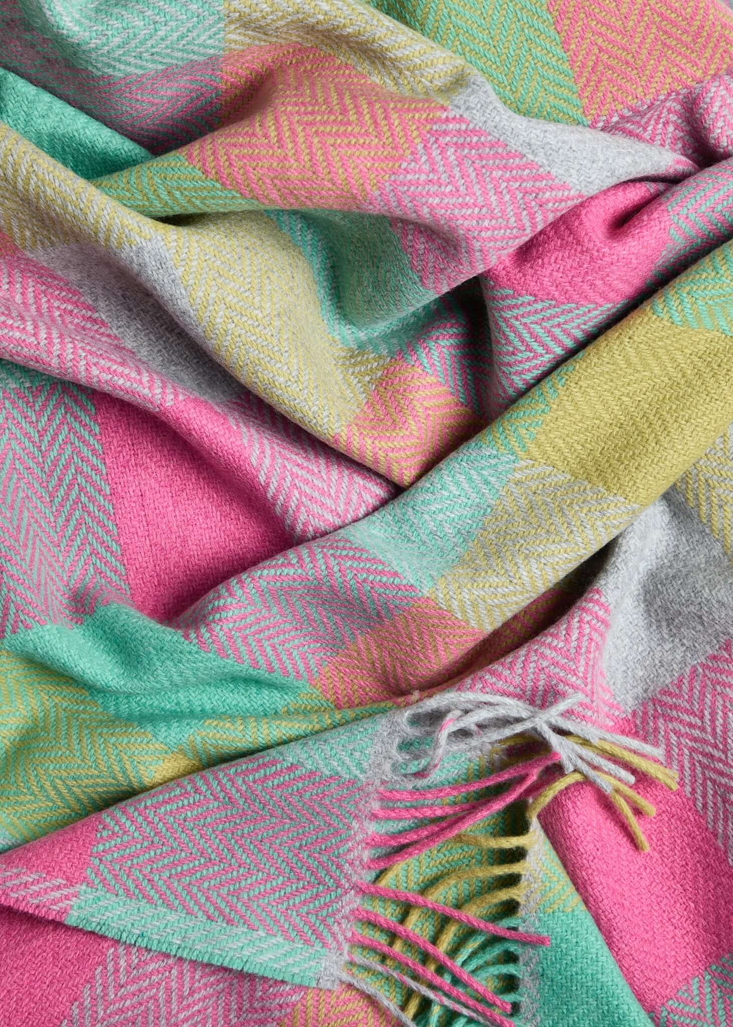 Foxford Blankets | Quinlan's Gifts