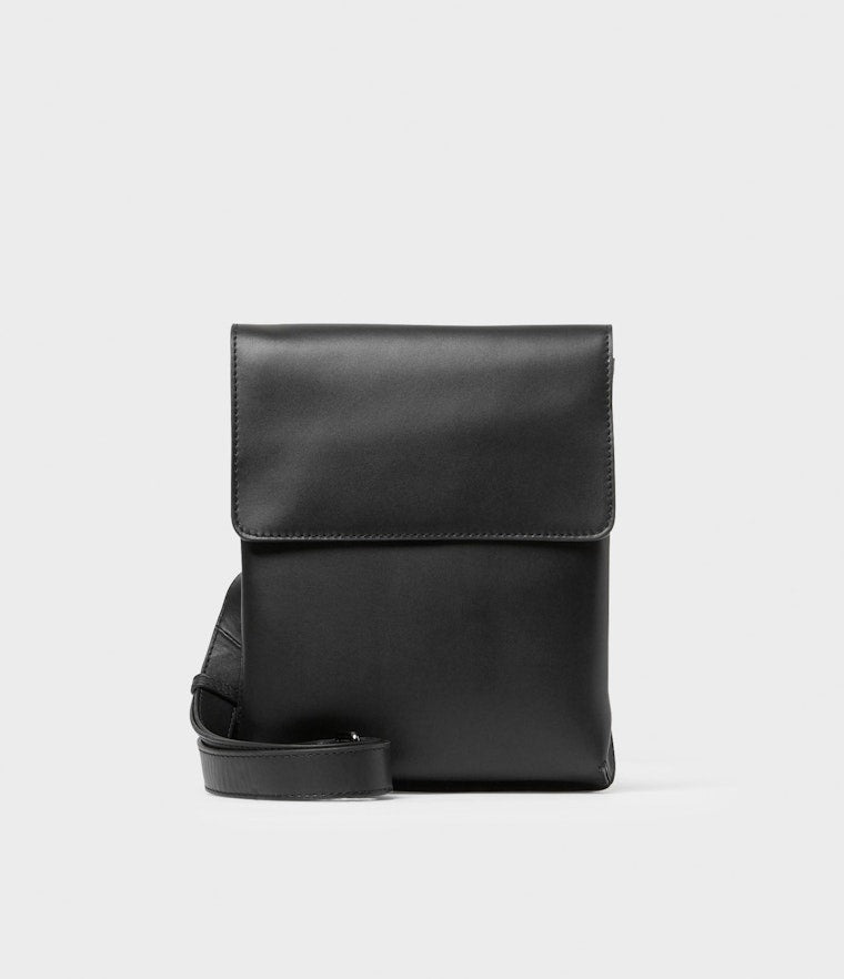 Saddler, Izedas Messenger Bag - Black Saddler