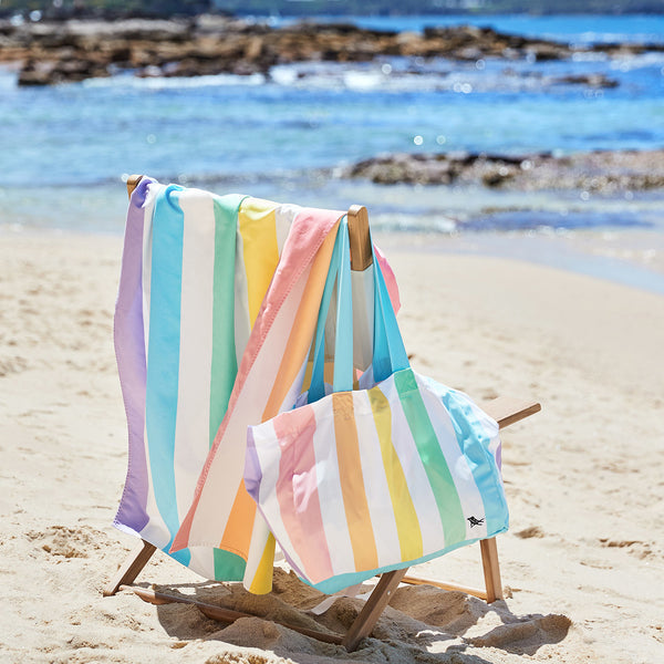 Dock and Bay, Foldable Bag Medium - Unicorn Waves