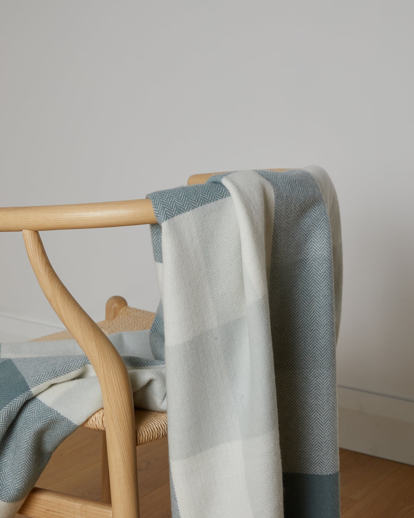 Foxford, Aille Lambswool Throw