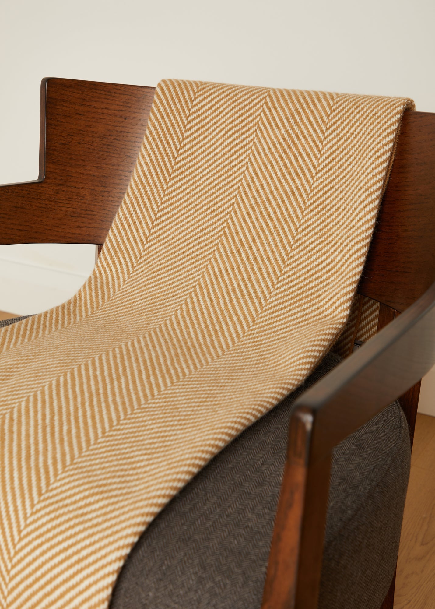 Foxford, Camel/White Herringbone Merino Throw