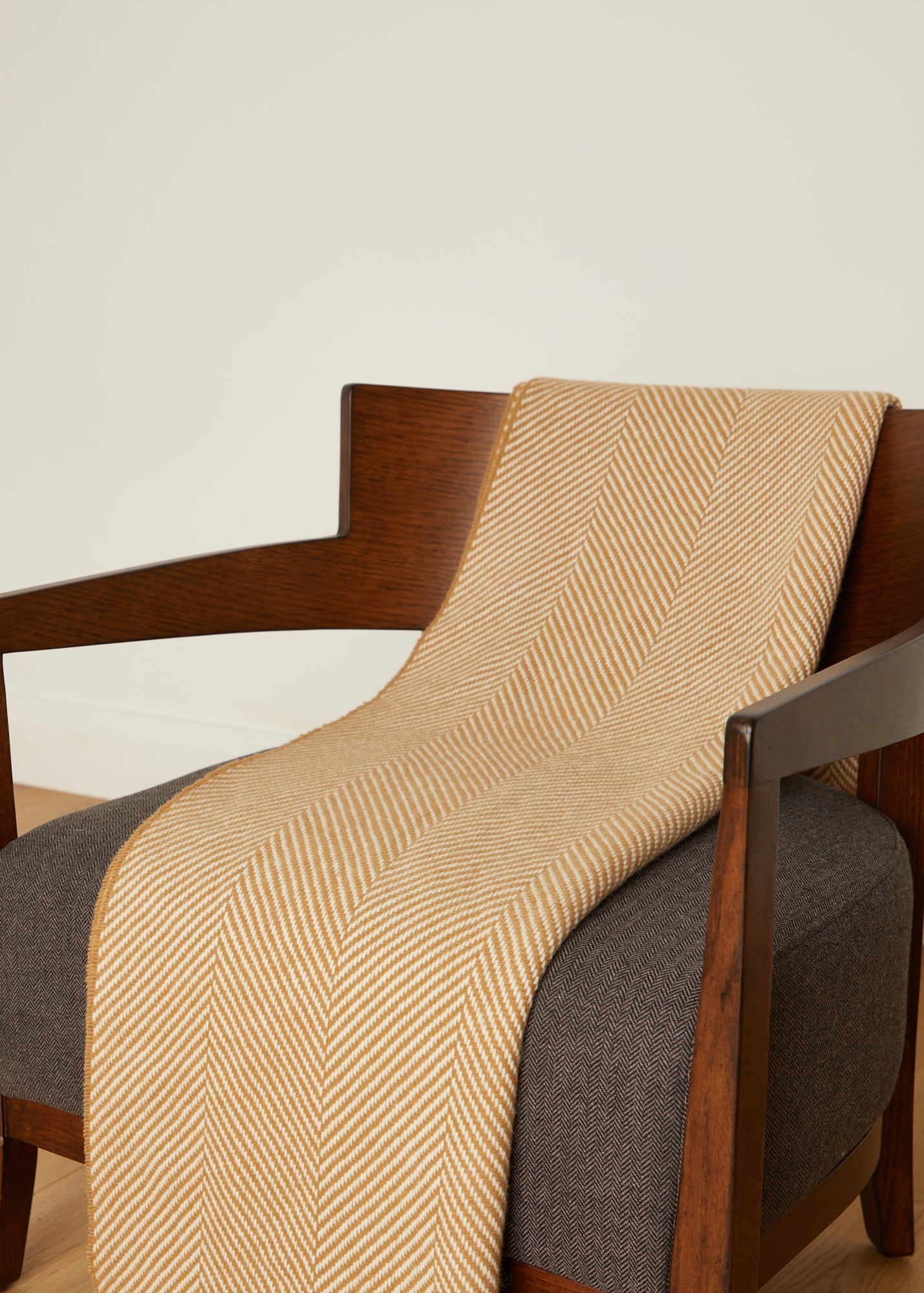 Foxford, Camel/White Herringbone Merino Throw
