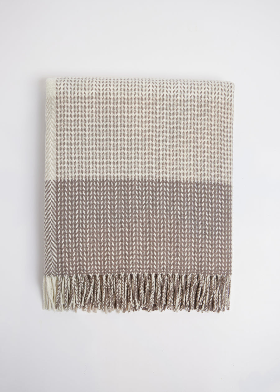 Foxford, Dún Briste Cashmere and Lambswool Throw