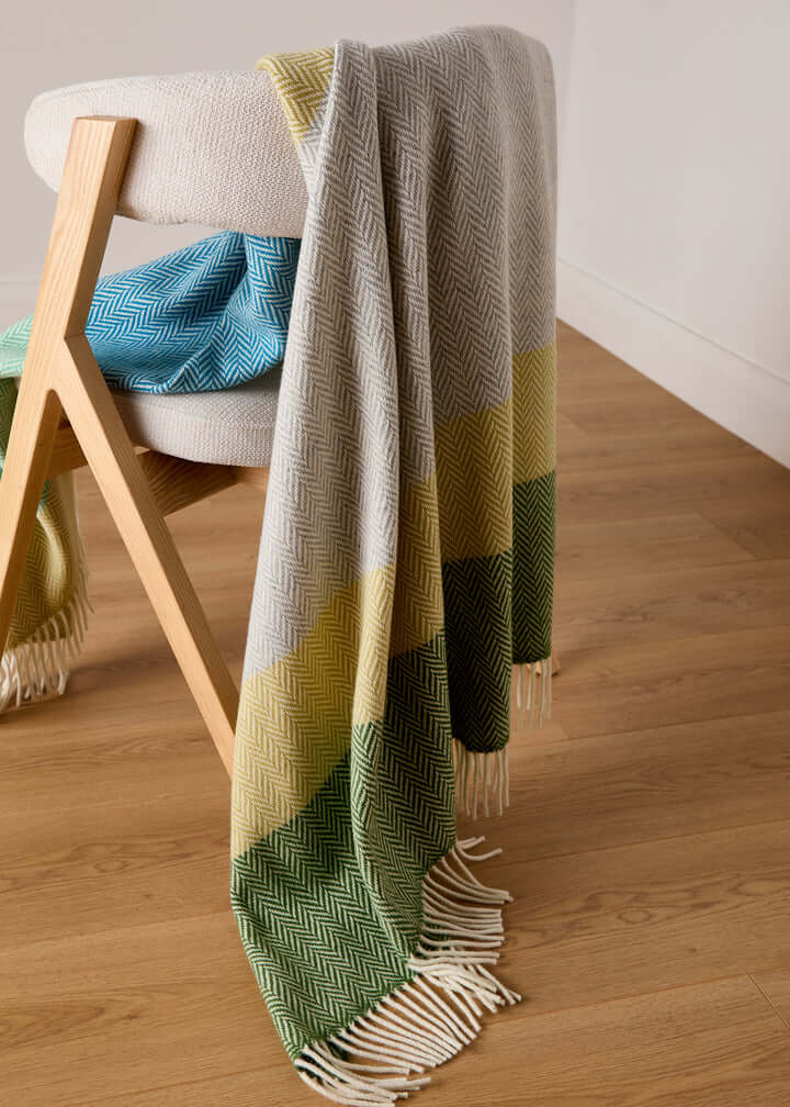 Foxford, Garavogue Cashmere and Lambswool Throw