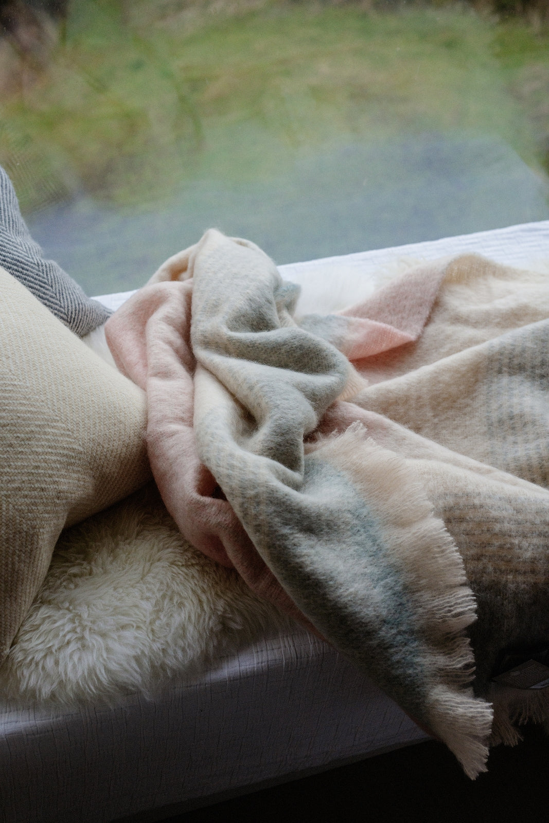 Foxford, Heather Mohair Throw Foxford