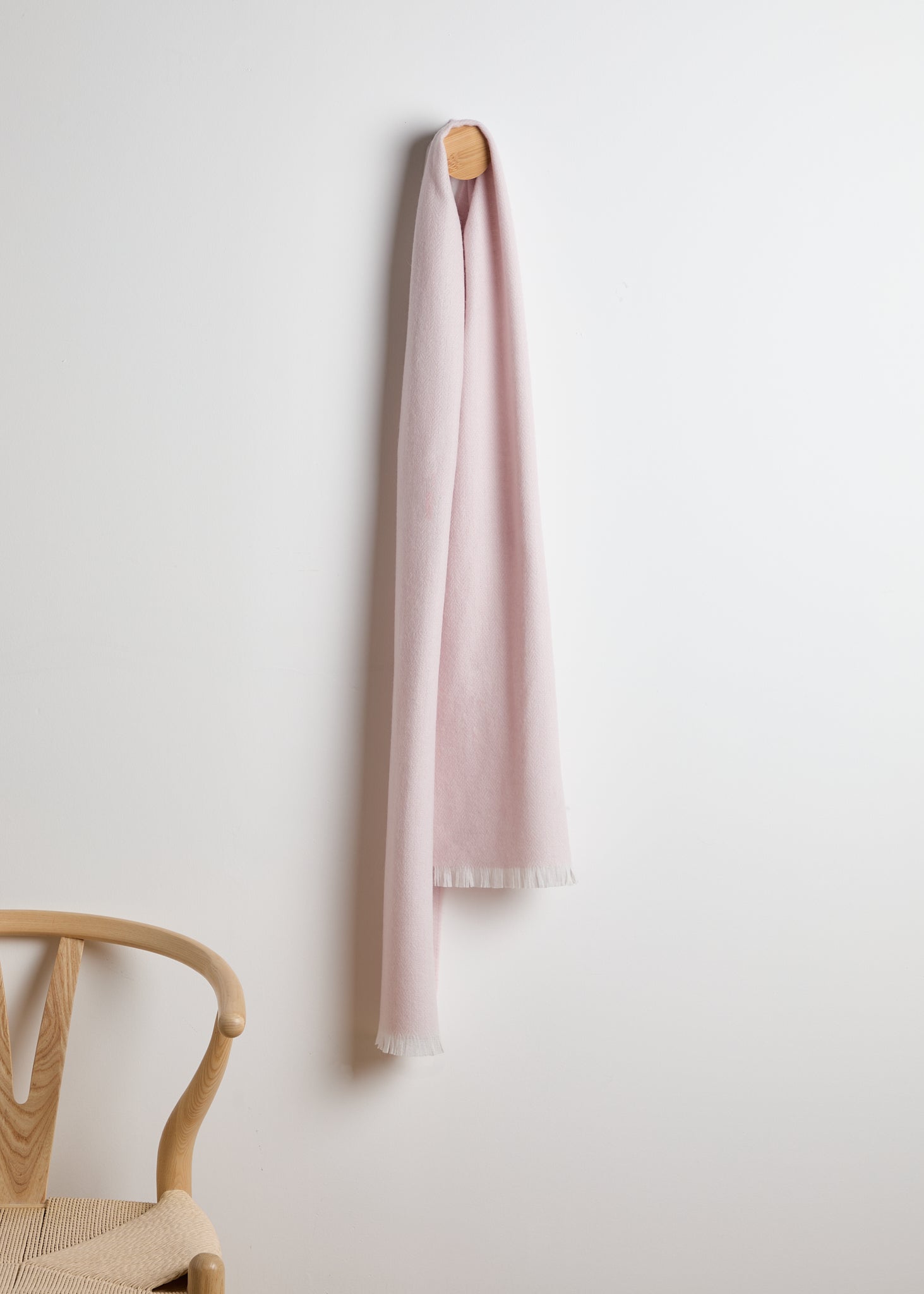 Foxford, Silver/Pink Gin Scarf Quinlan's Gifts