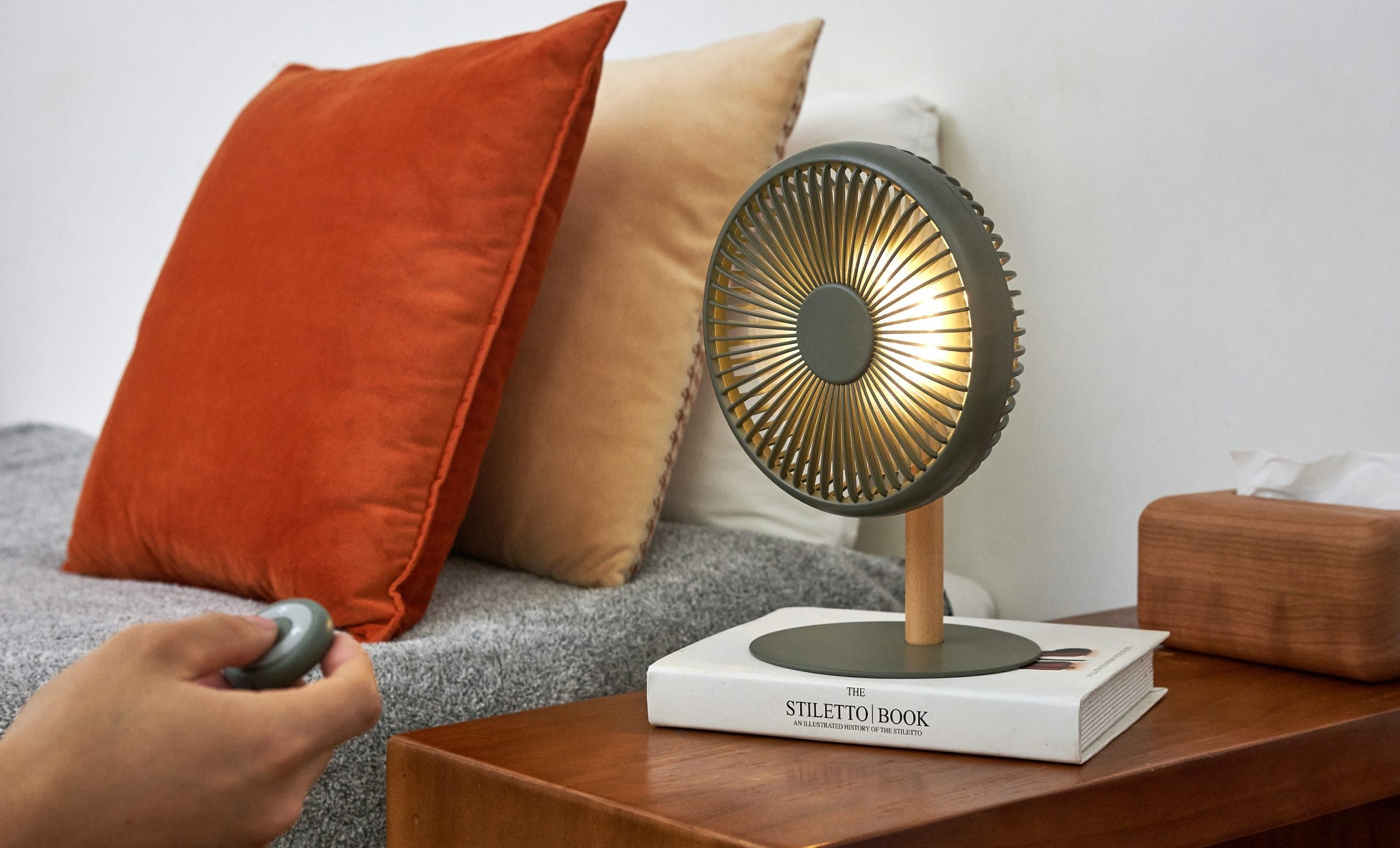 Gingko, Detachable Desk Fan - Navy Green Gingko