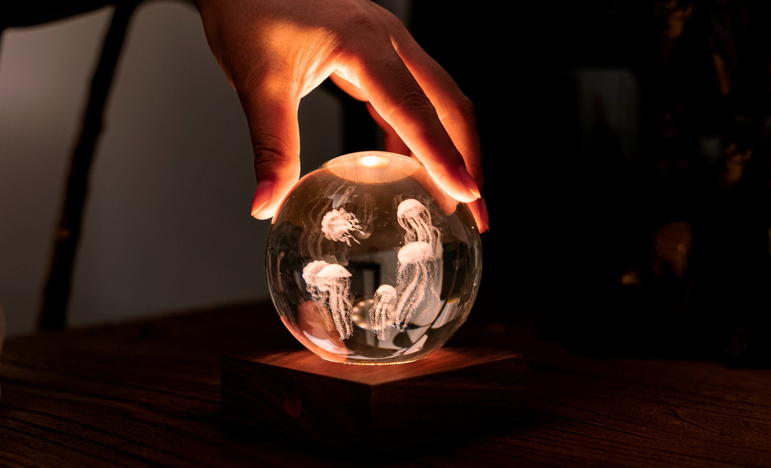 Gingko, Jellyfish Amber Crystal Light