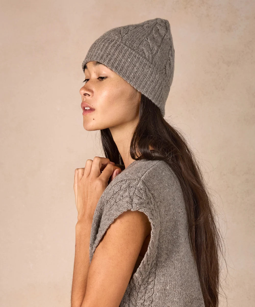 Irelands Eye, The Elio Cashmere Cable Hat Rocky Ground