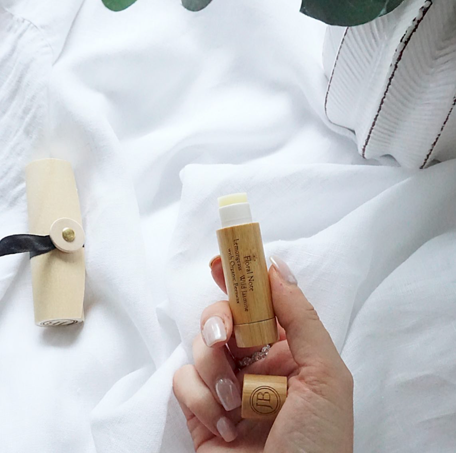 Jo Browne, Luxury Lemongrass and Wild Jasmine Solid Perfume
