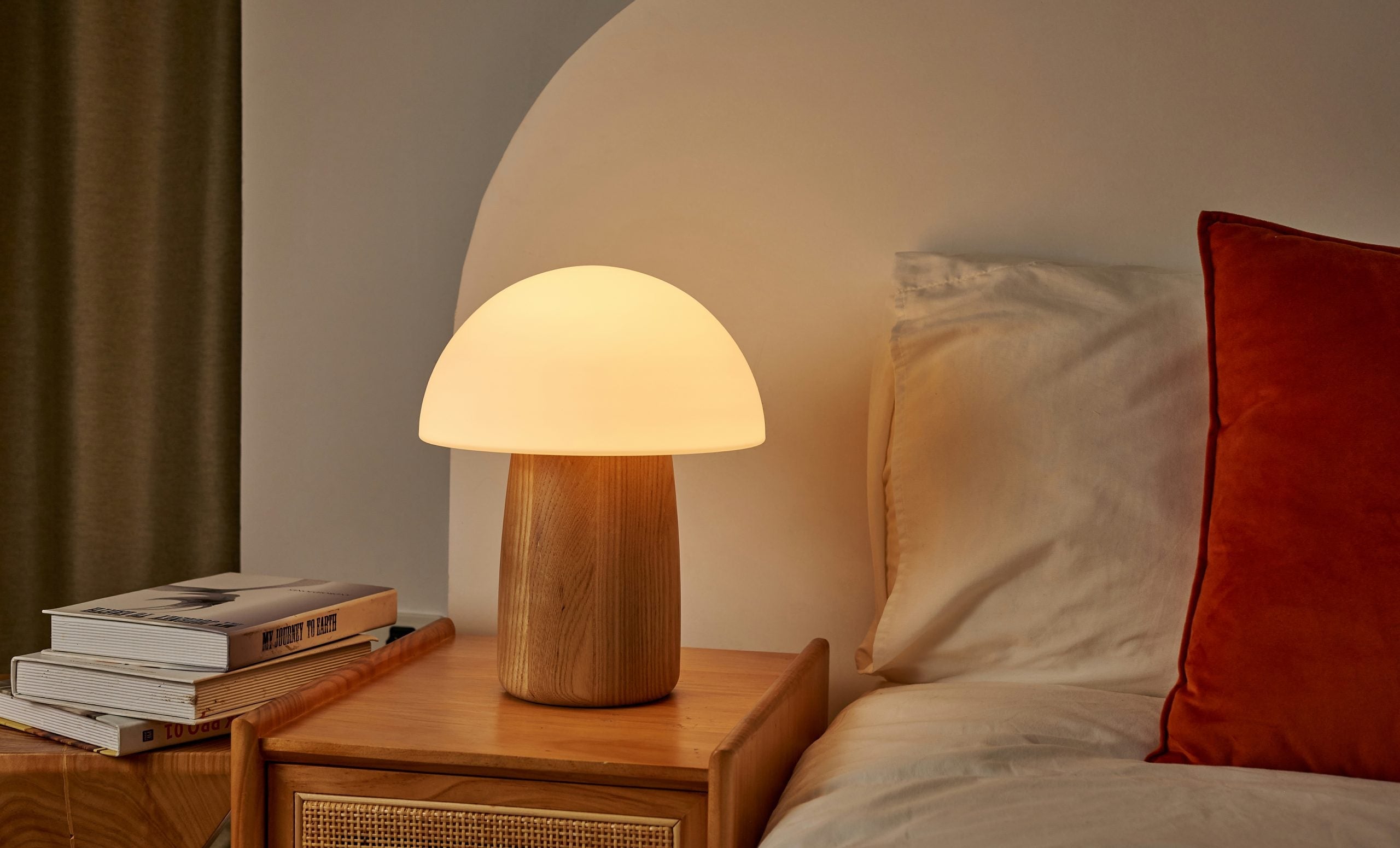 Gingko, Large Alice Mushroom Lamp White Ash Gingko