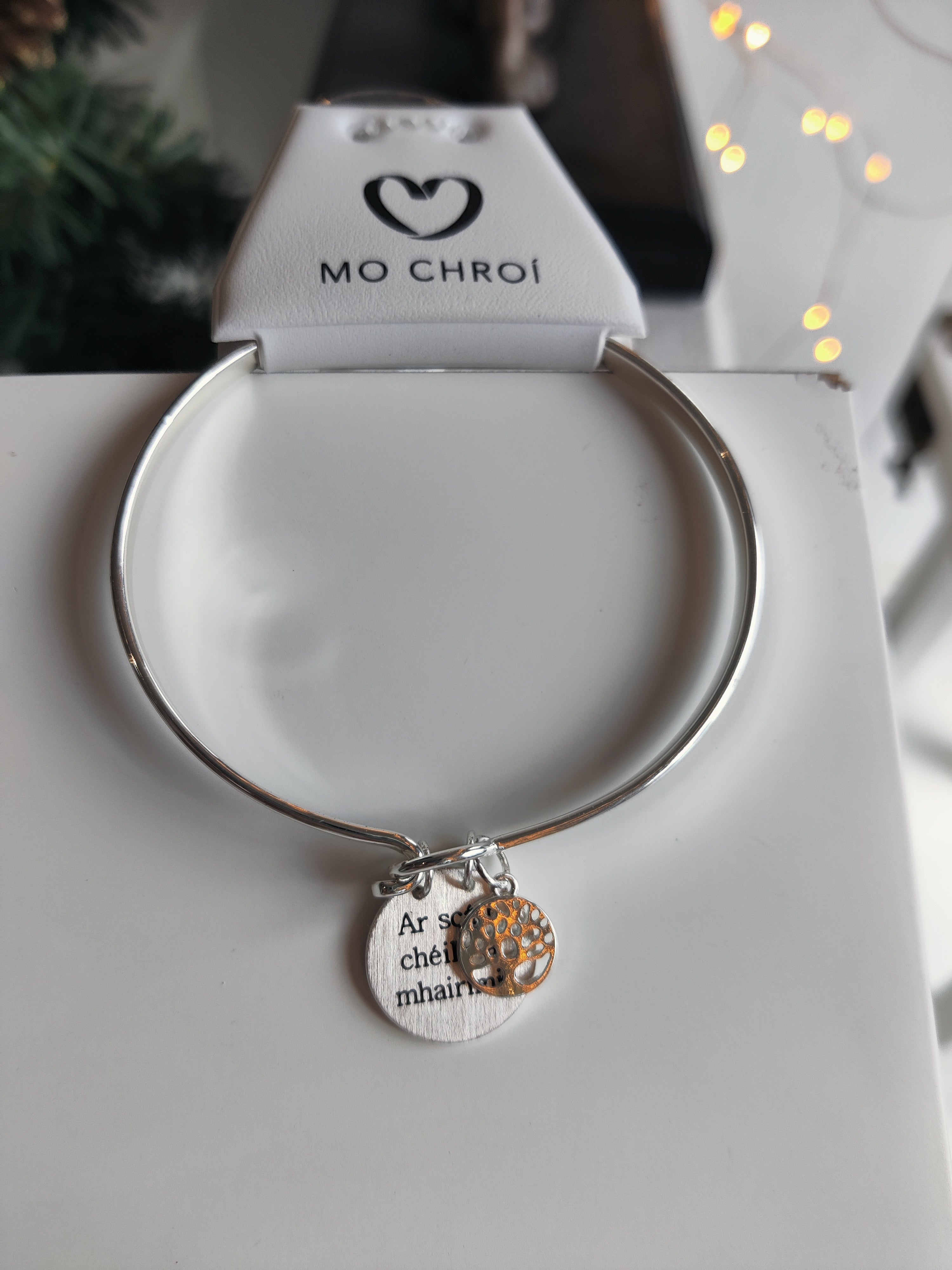 Mo Chroí, Ar scáth chéile a mhairimid silver bracelet