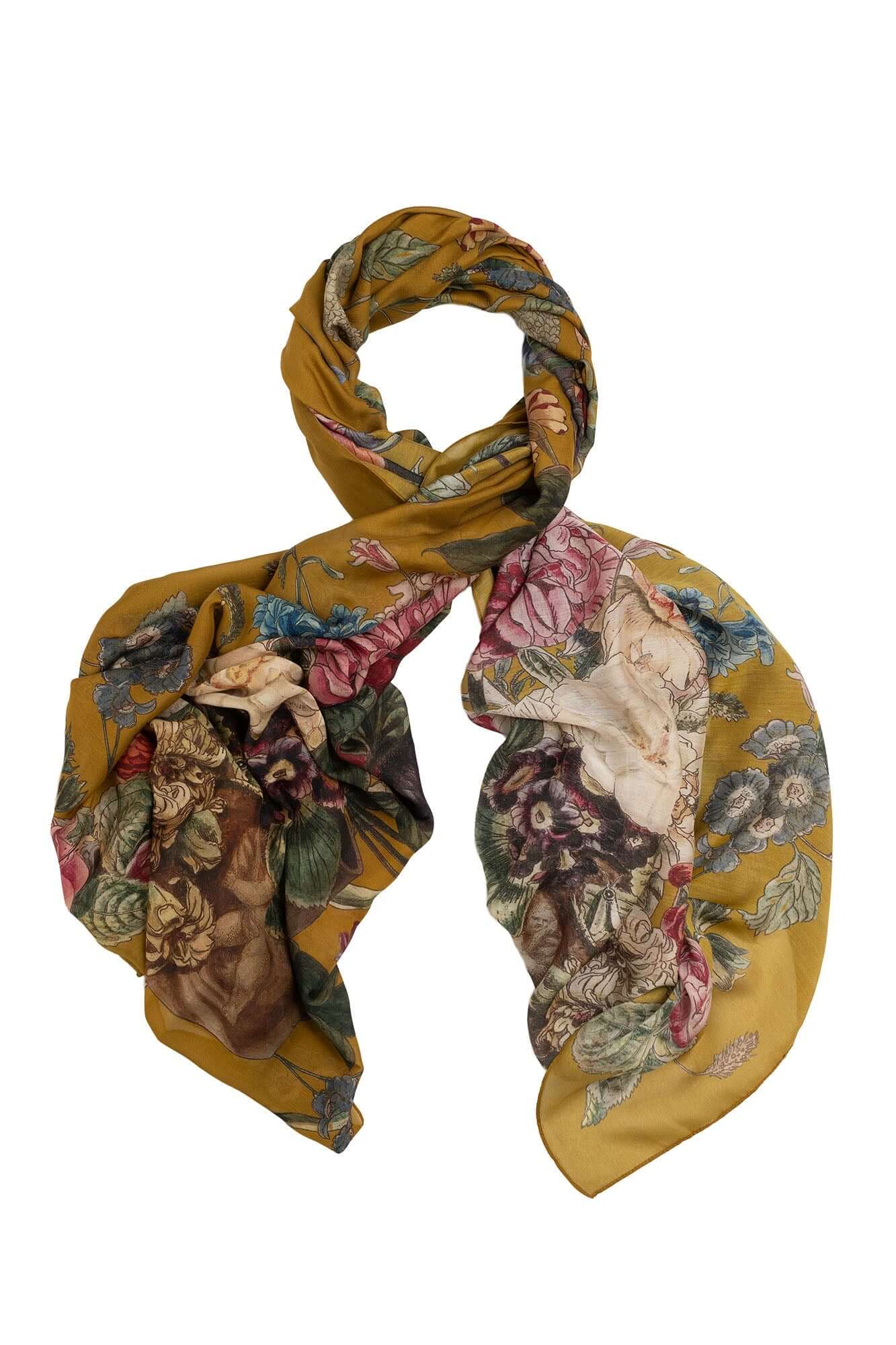 One Hundred Stars, Primula Gold Scarf
