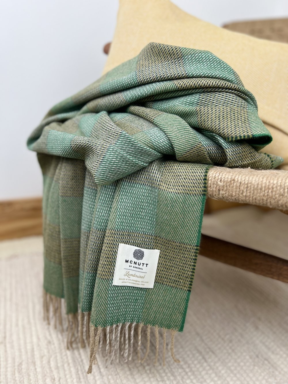 McNutt of Donegal, Supersoft Enya Throw McNutt of Donegal