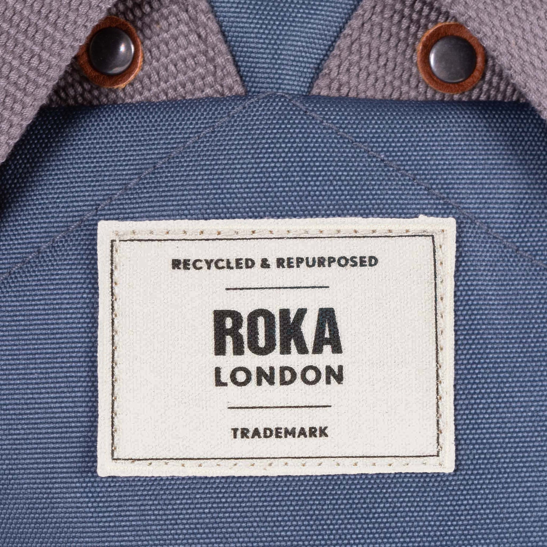Roka, Finchley A Recycled Canvas Medium - Airforce