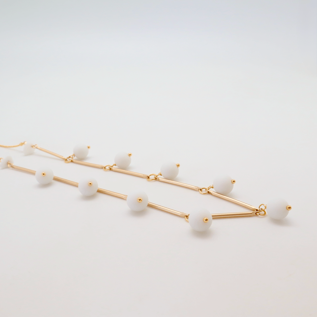 Vivien Walsh, Sisi Necklace