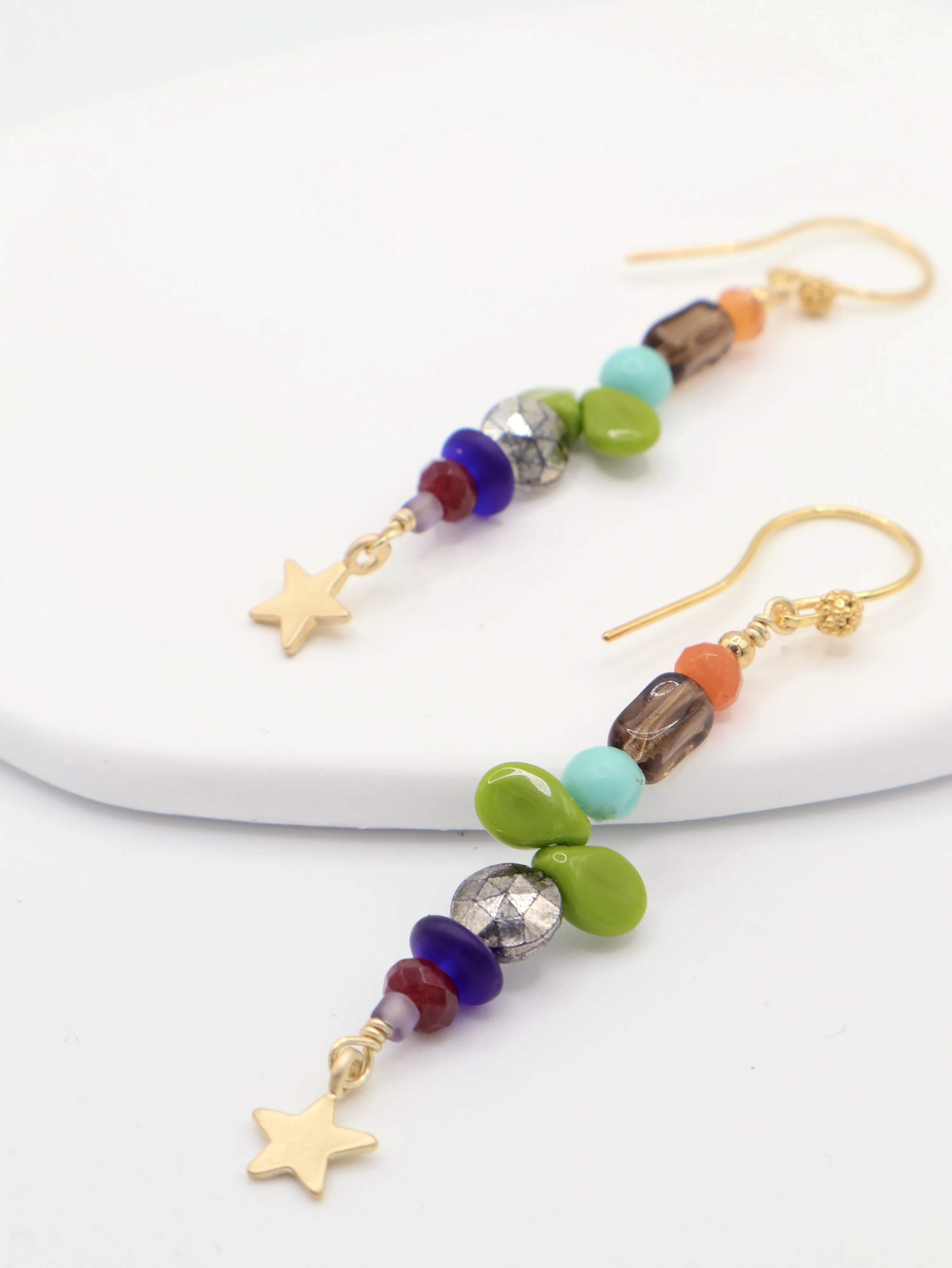 Vivien Walsh, Cloud earrings