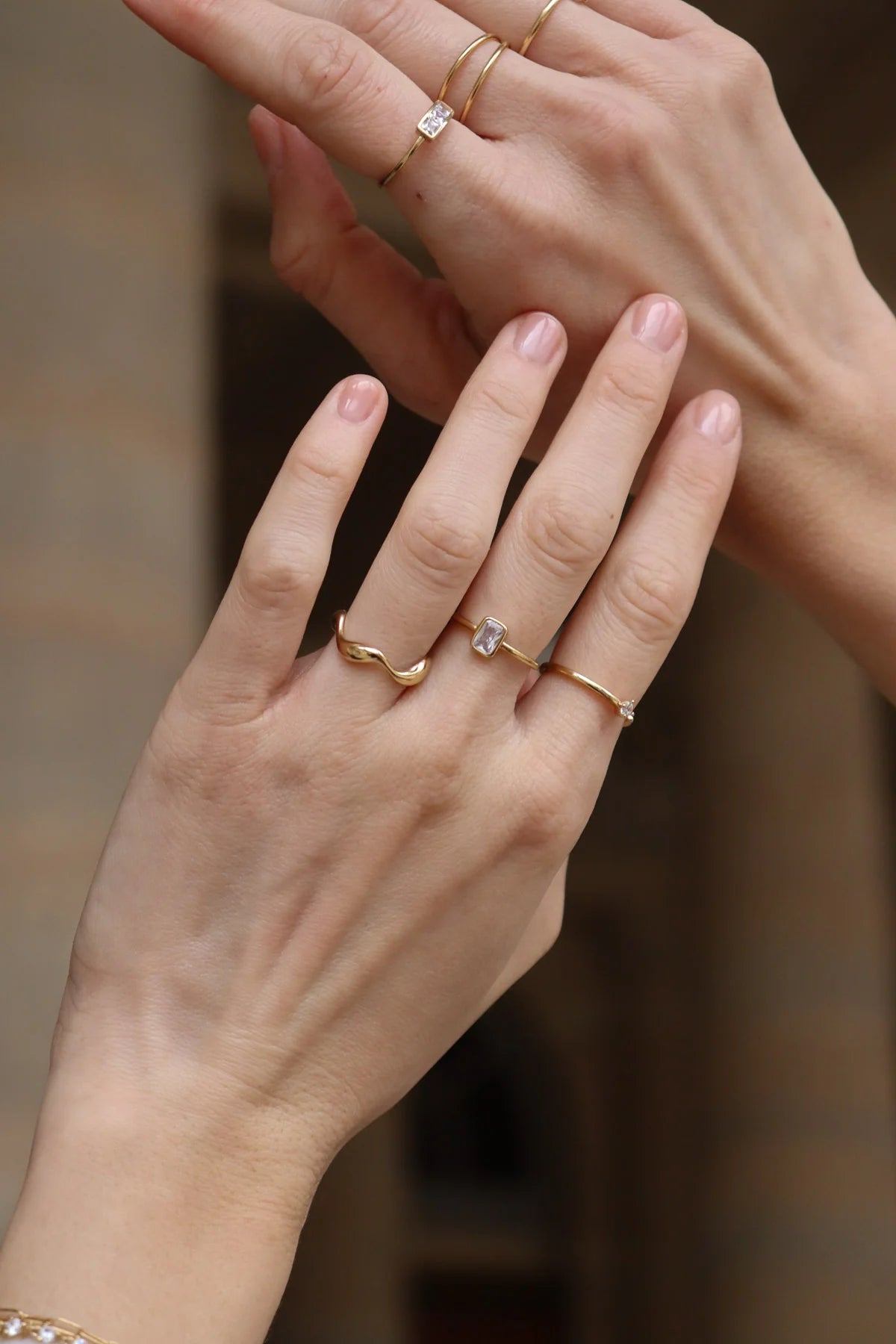 Waekura, Andrea Ring