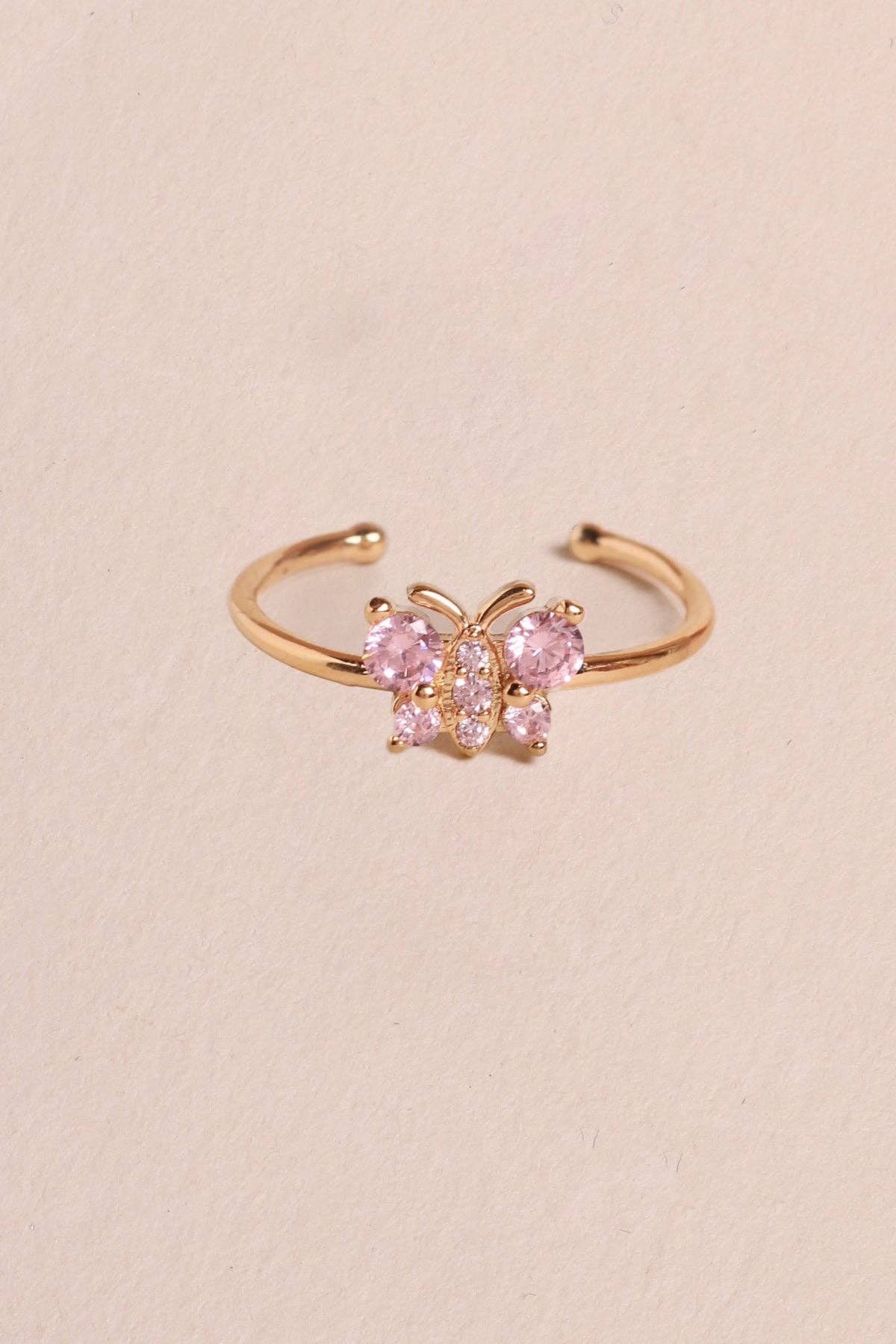 Waekura, Butterfly Ring