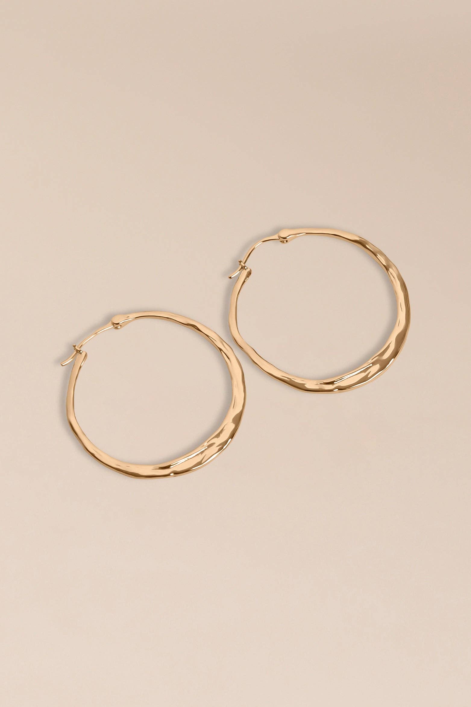 Waekura, Maia Earrings: L