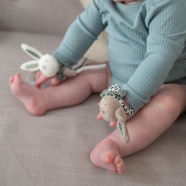 Ziggle, Wrist Rattles