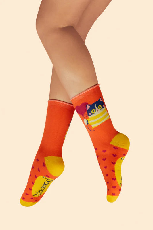 Powder, Startled Lover Kitty Ankle Socks Powder