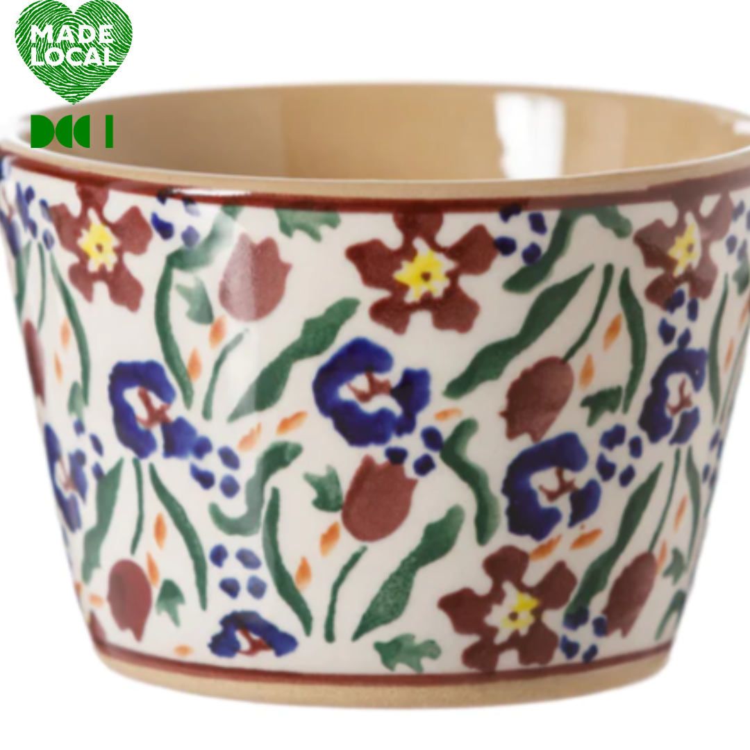 Nicholas Mosse, Custard Cup - Meadow