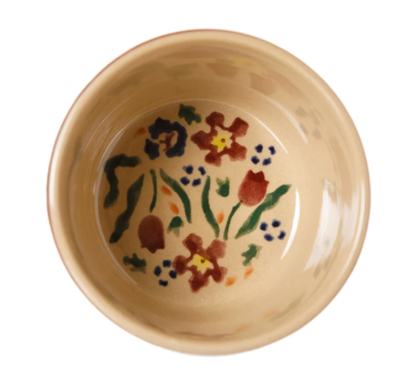 Nicholas Mosse, Custard Cup - Meadow
