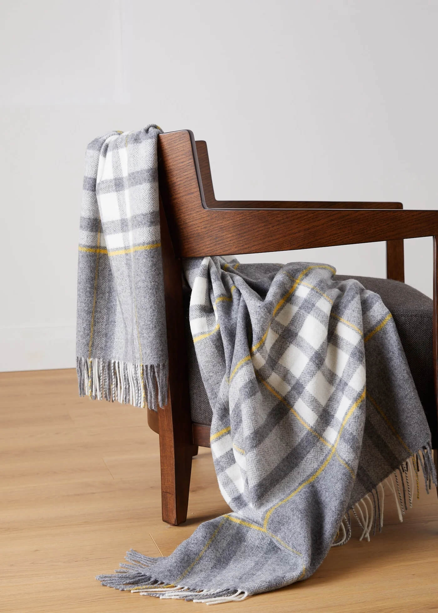 Thoughtful New Home Gift Ideas for Every Space