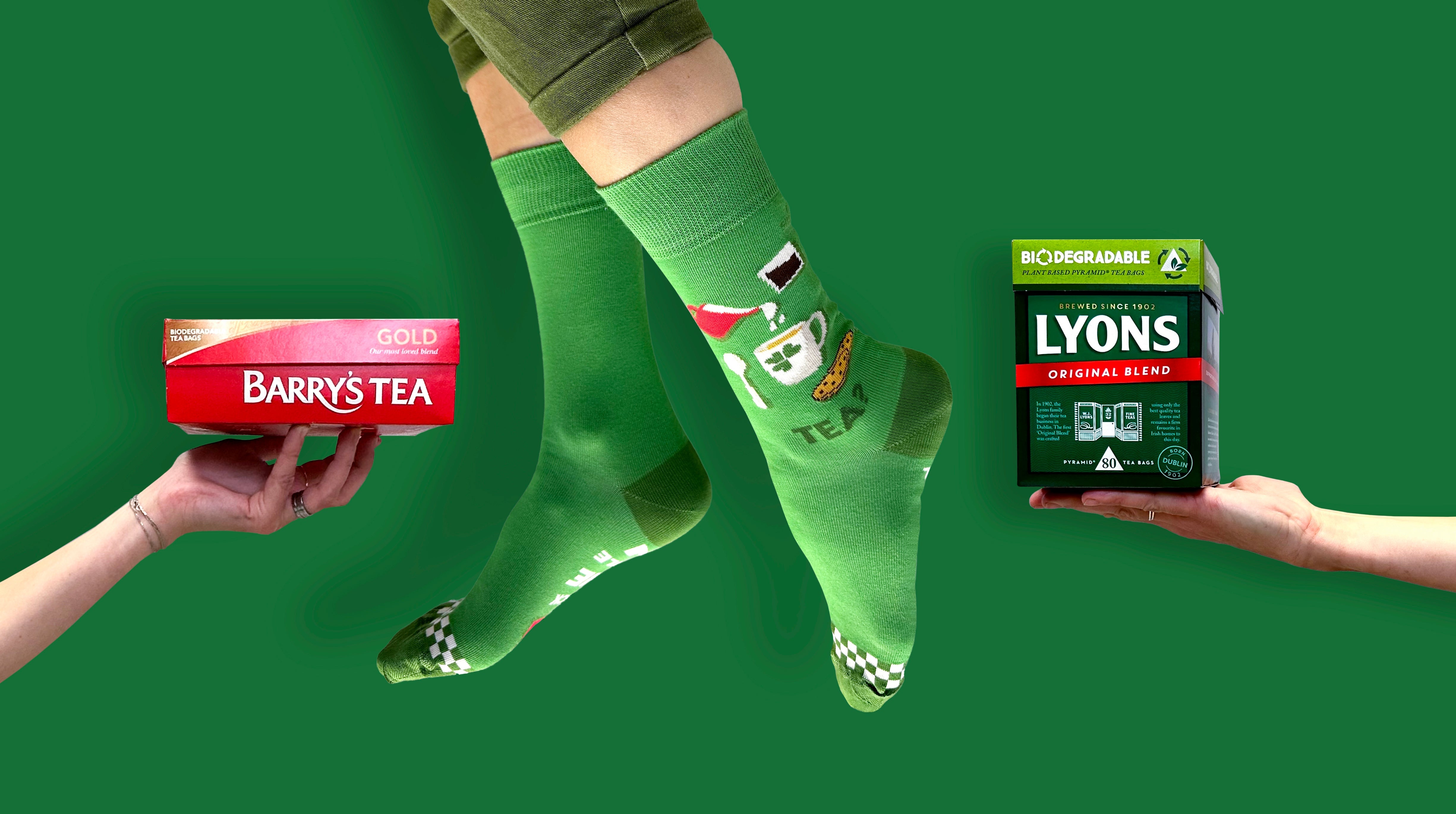 Irish Socksciety, Stick the Kettle on (size UK 8-12)