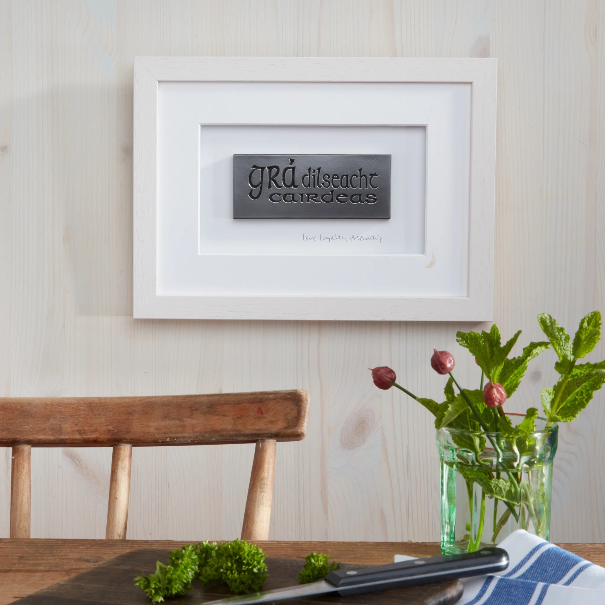 Wild Goose Studio, Grá Dílseacht Cairdeas White Frame