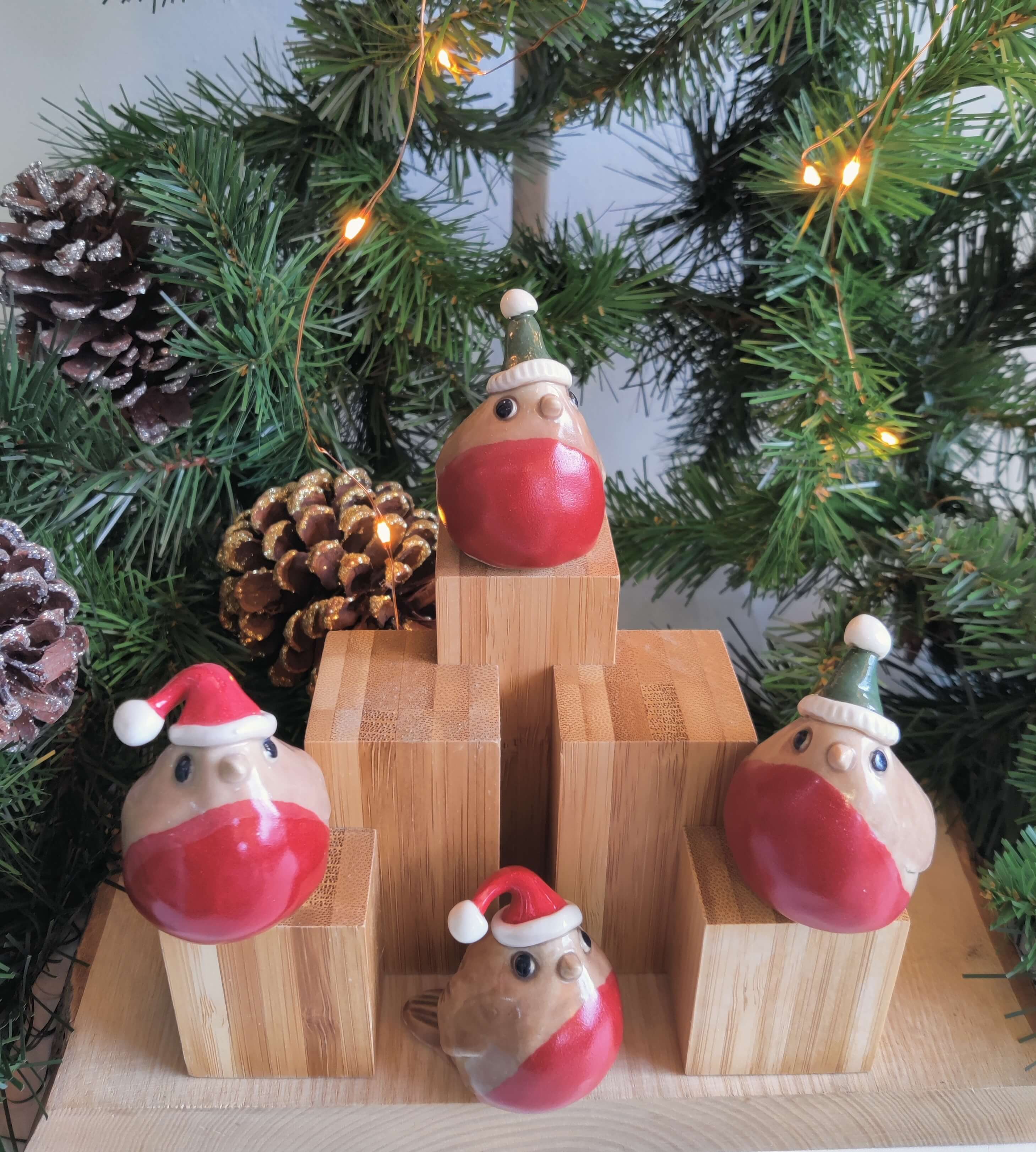 Ann Robey, Large Christmas Robin