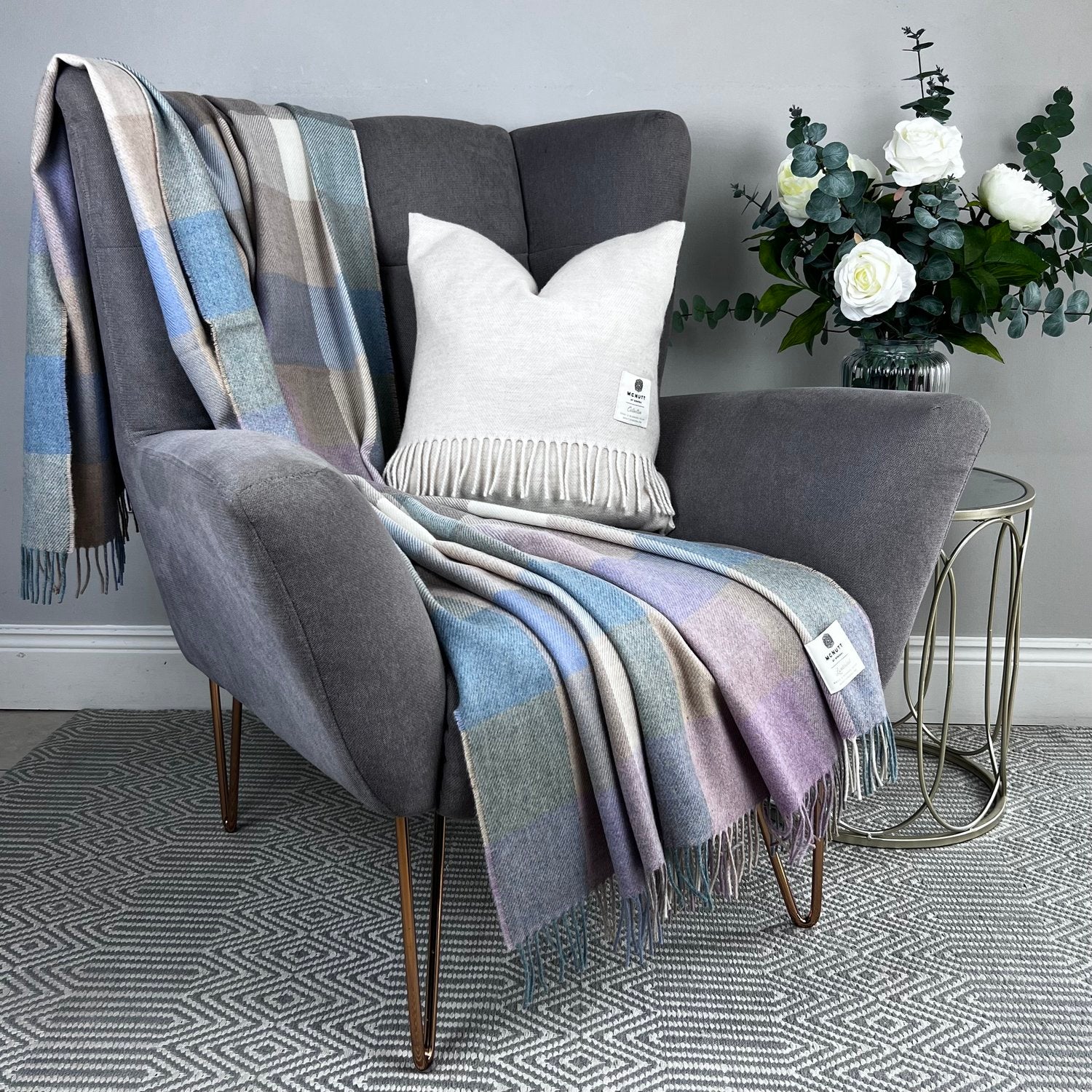 McNutt of Donegal, Supersoft Throw - Coastal Check