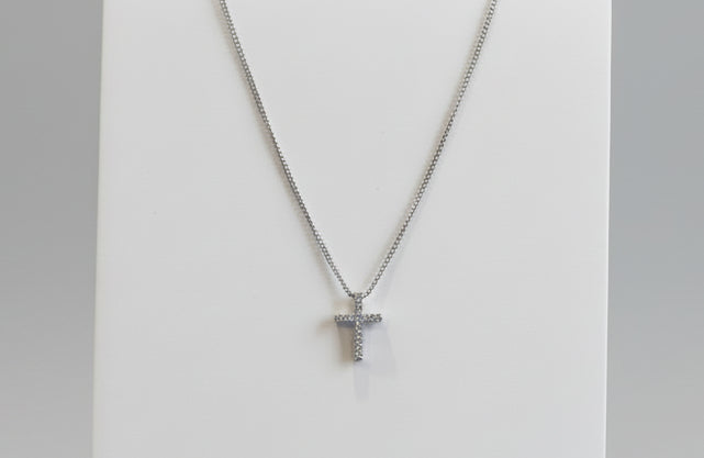 Equilibrium, Faith Necklace