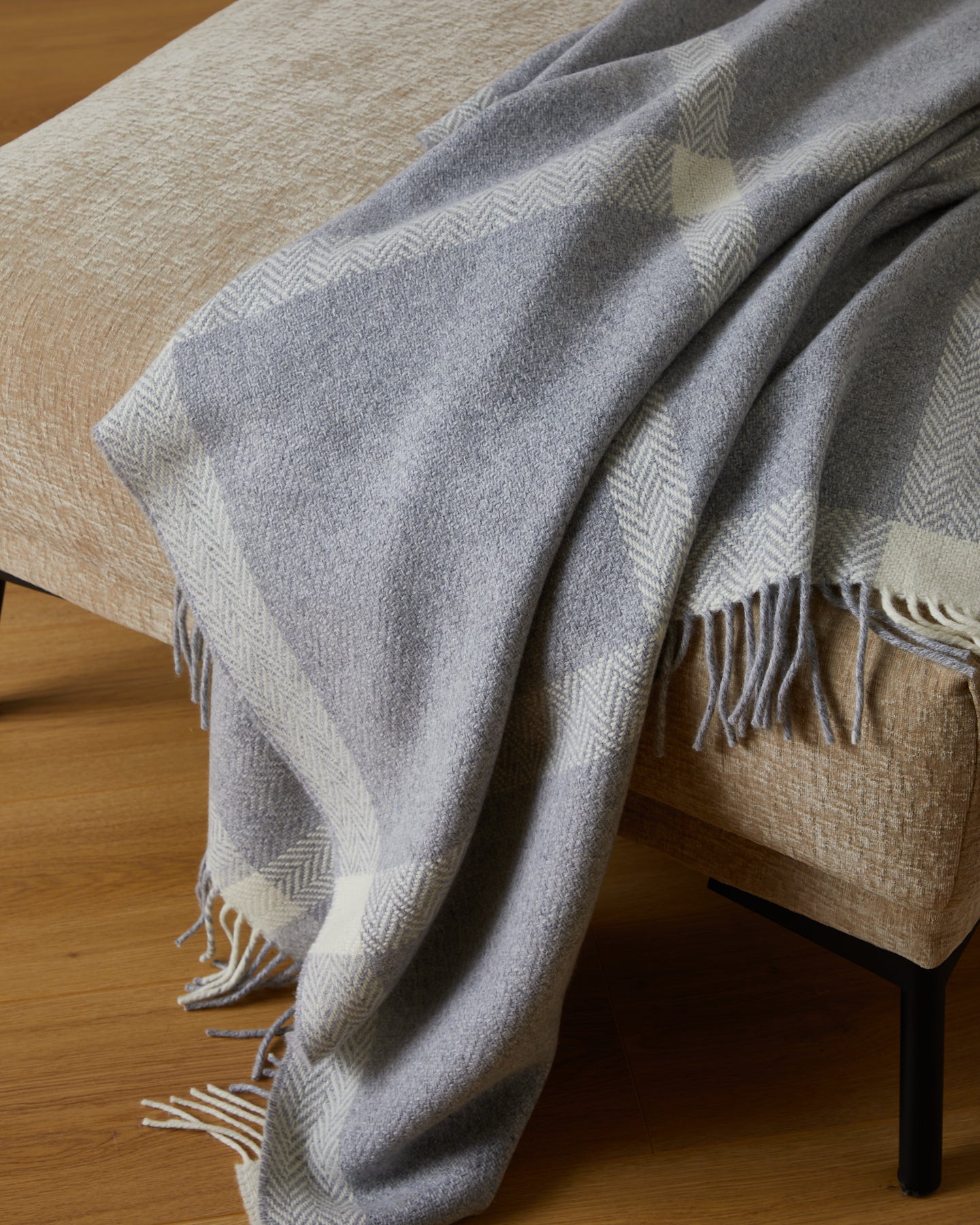 Foxford, Dunes Cashmere and Lambswool Throw