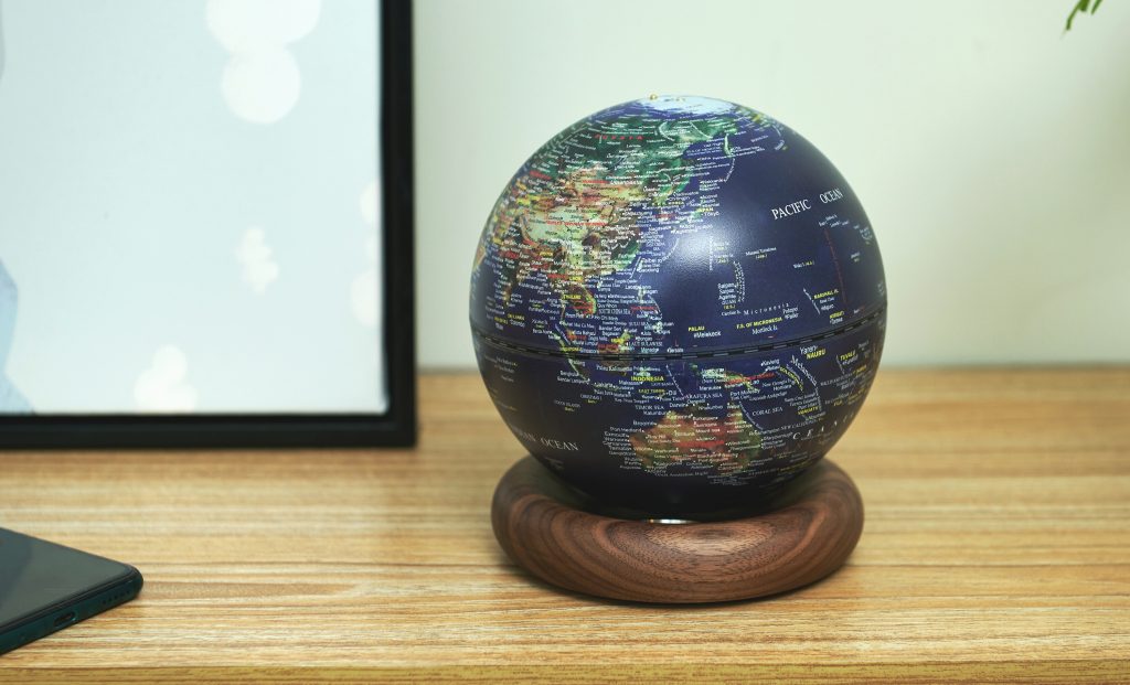Gingko, Atlas Globe Lamp Dark Blue Mini Walnut Base