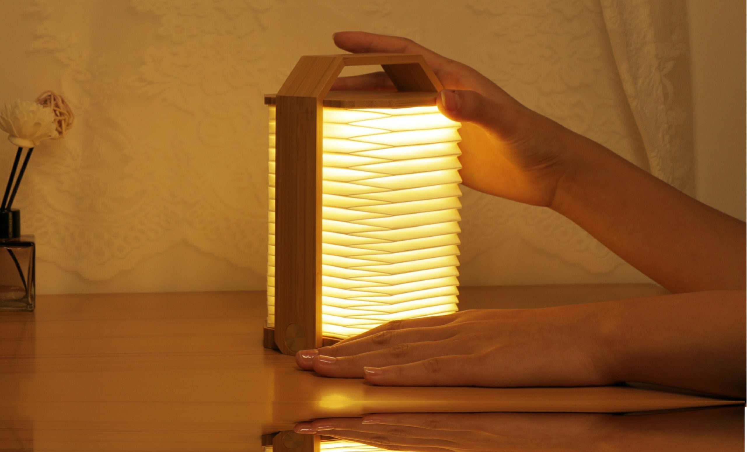 Gingko, Smart Origami Lamp Bamboo