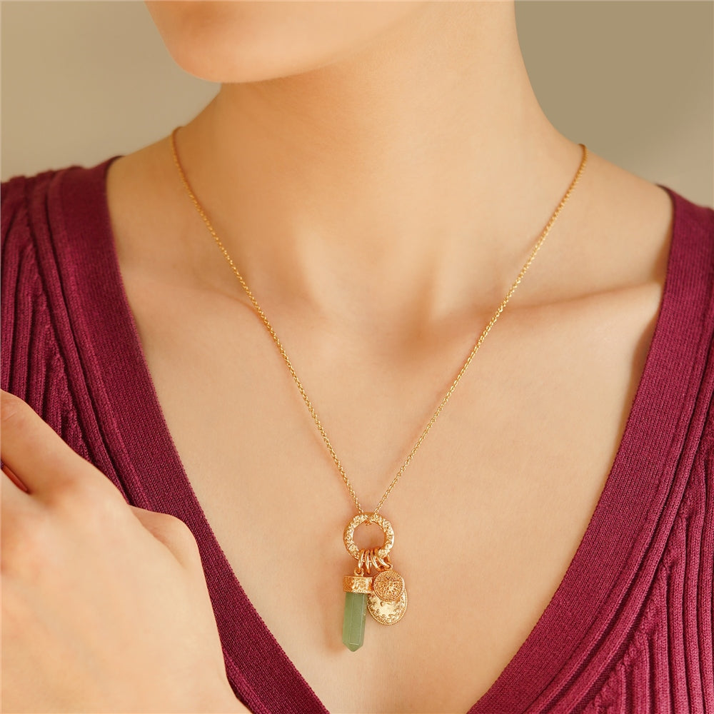 Gold plated pendent - Green Aven