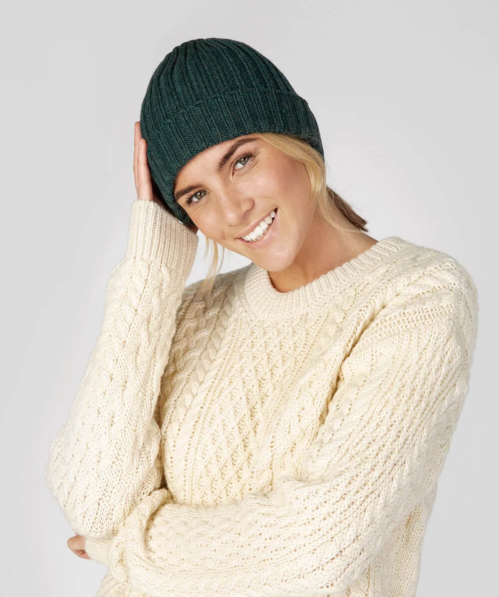 Irelands Eye, Ribbed Merino Hat Evergreen