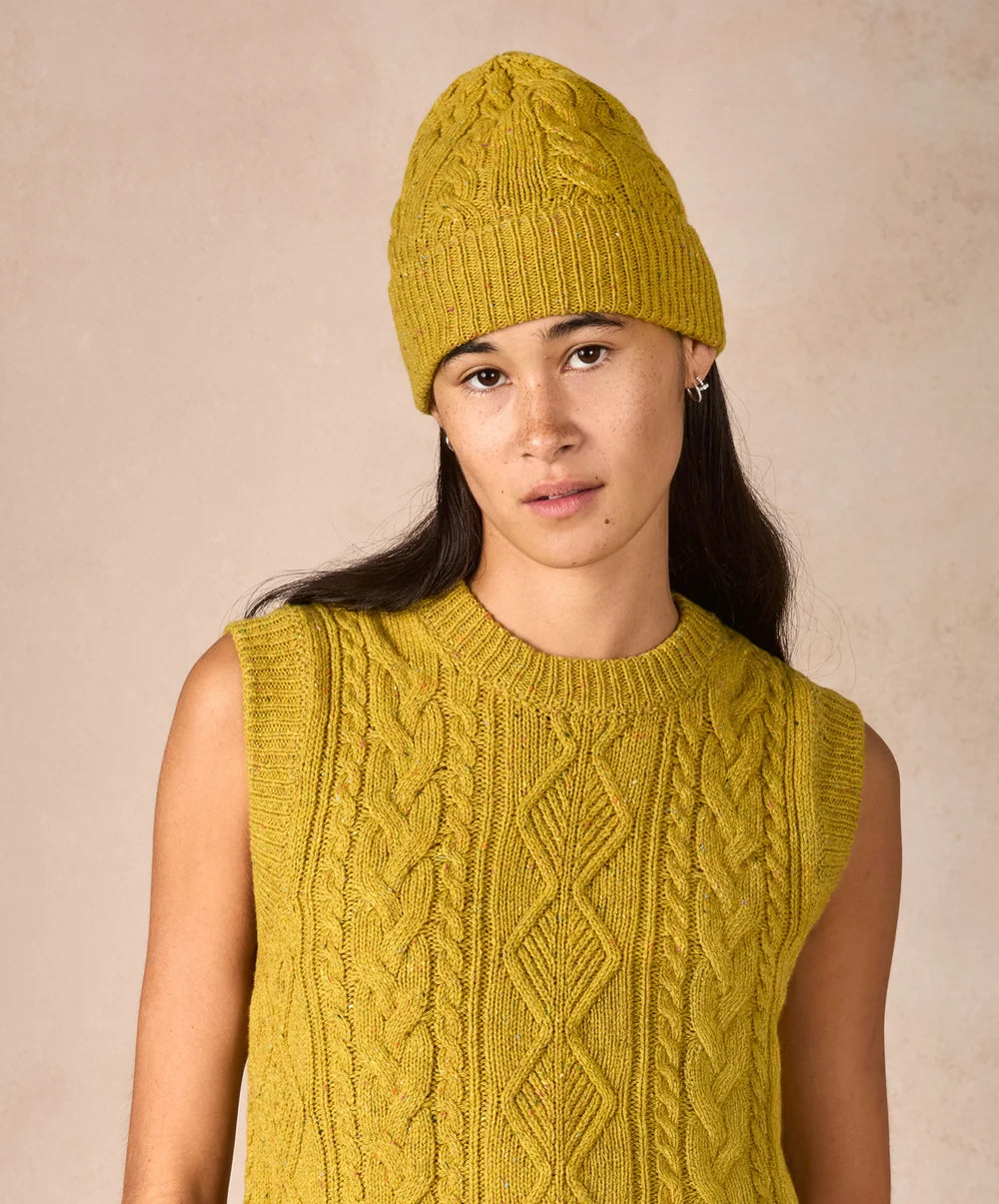 Irelands Eye, The Elio Cashmere Cable Hat Lichen
