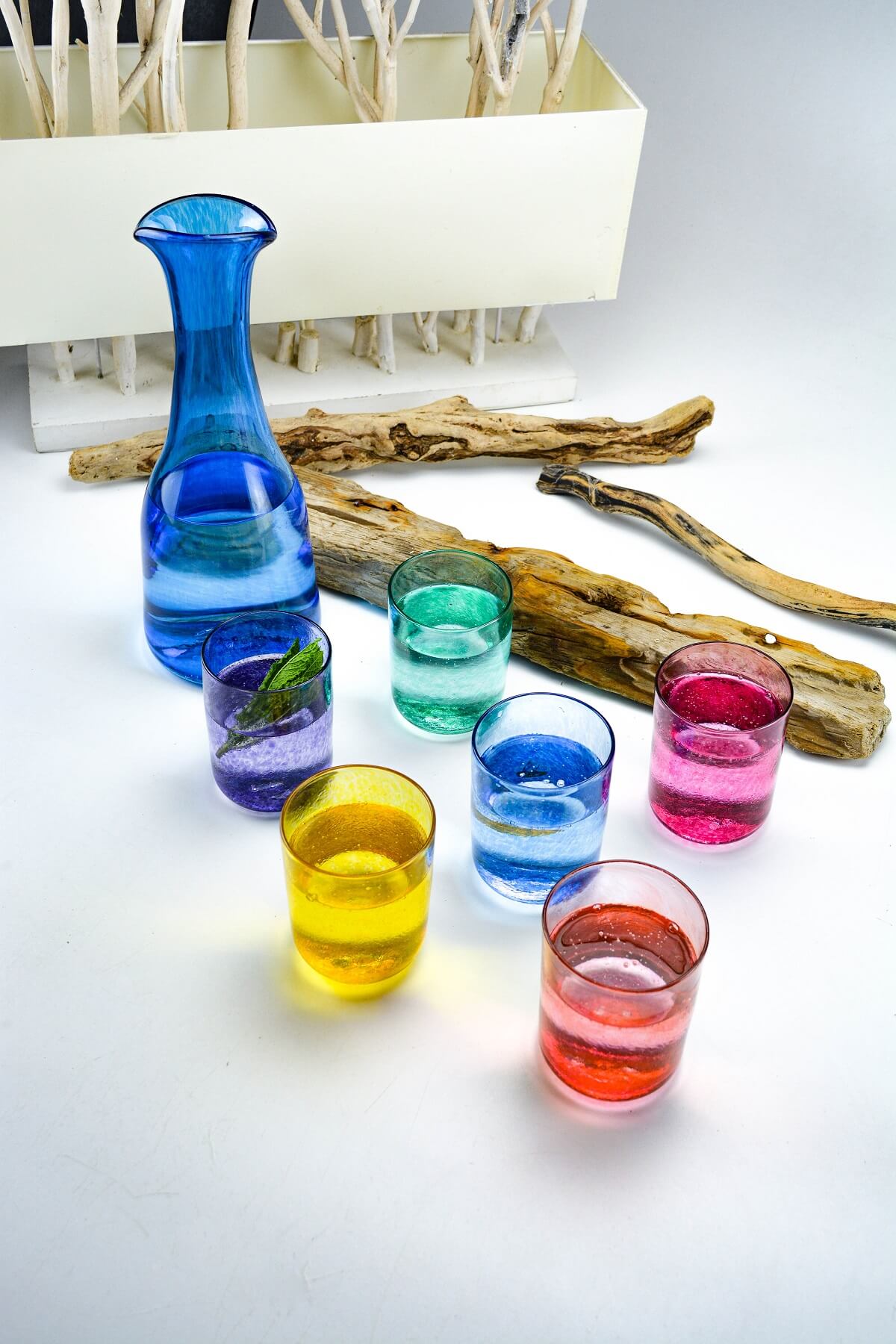 Jerpoint Glass, Set of Pourer Blue And 6 Beakers