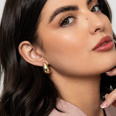 Knight & Day, Willa Teardrop Hoops