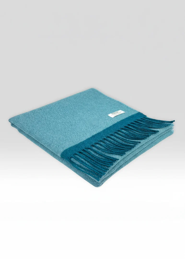McNutt of Donegal,  Reversible Tide Wrap