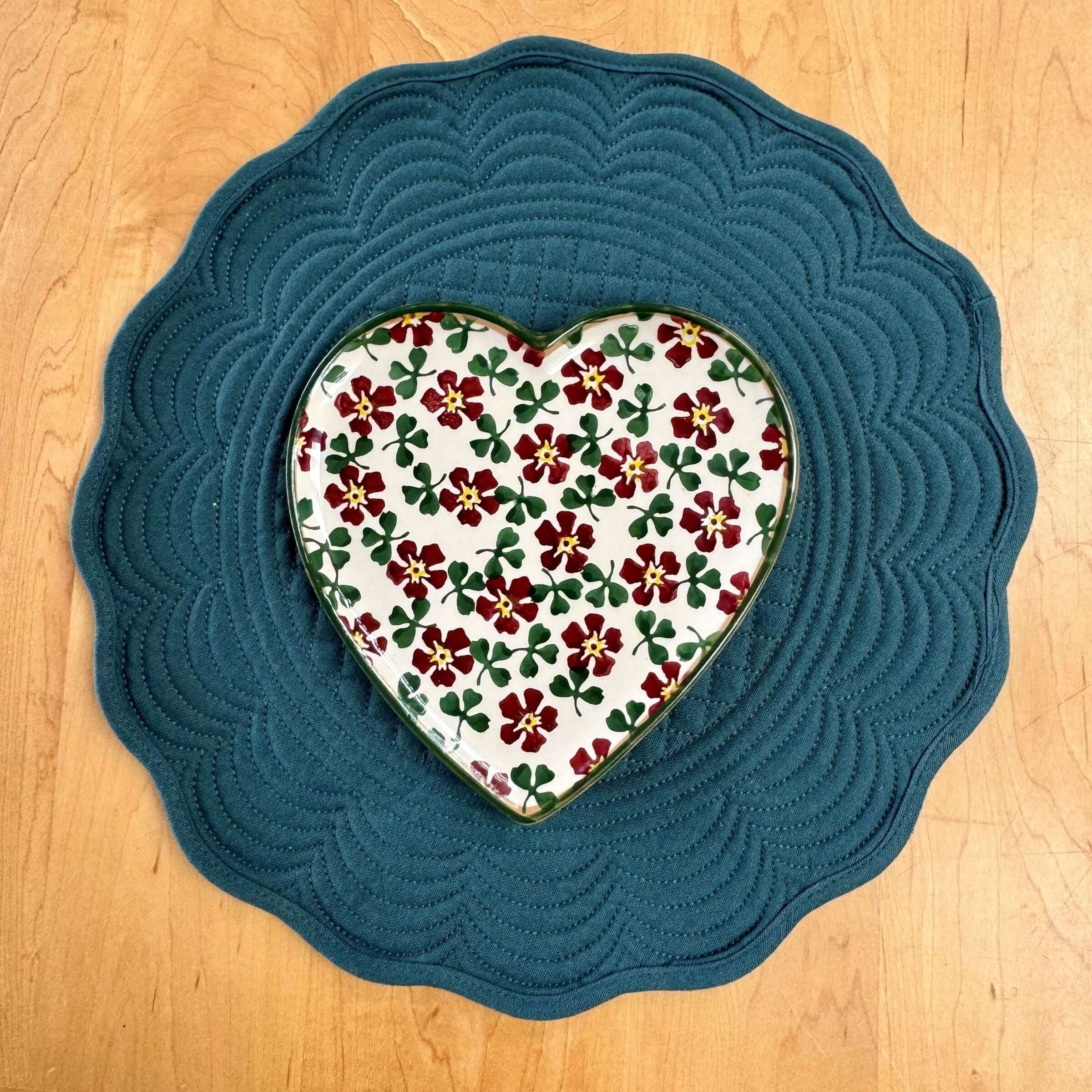 Nicholas Mosse, Irish Rose Medium Heart Plate