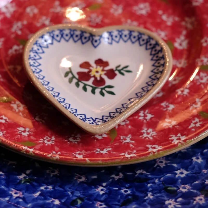 Nicholas Mosse, Tiny Heart Plate Old Rose