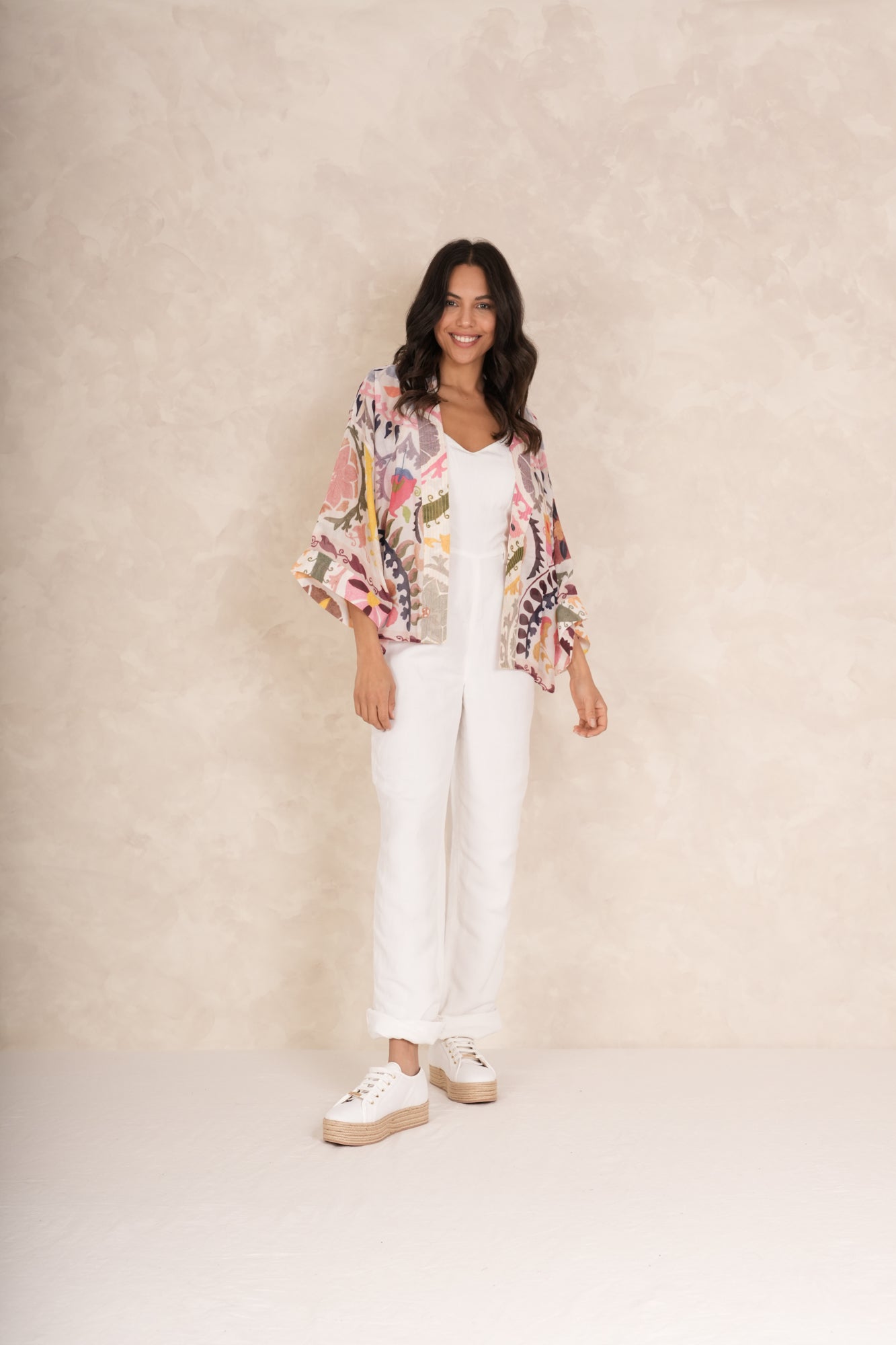 One Hundred Stars, Susani Pink Kimono