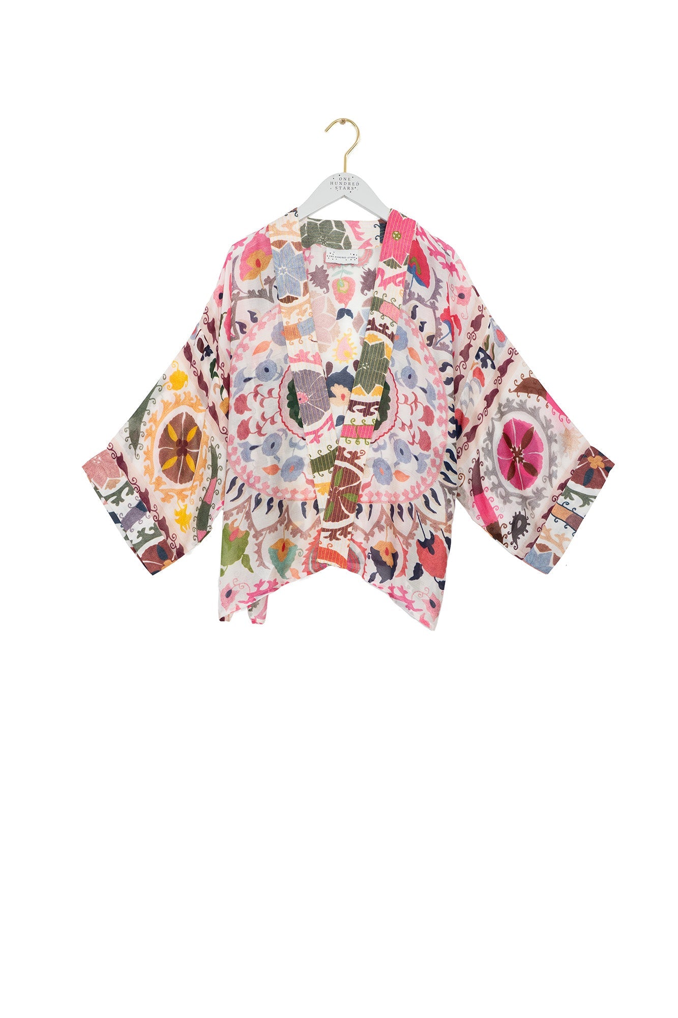 One Hundred Stars, Susani Pink Kimono