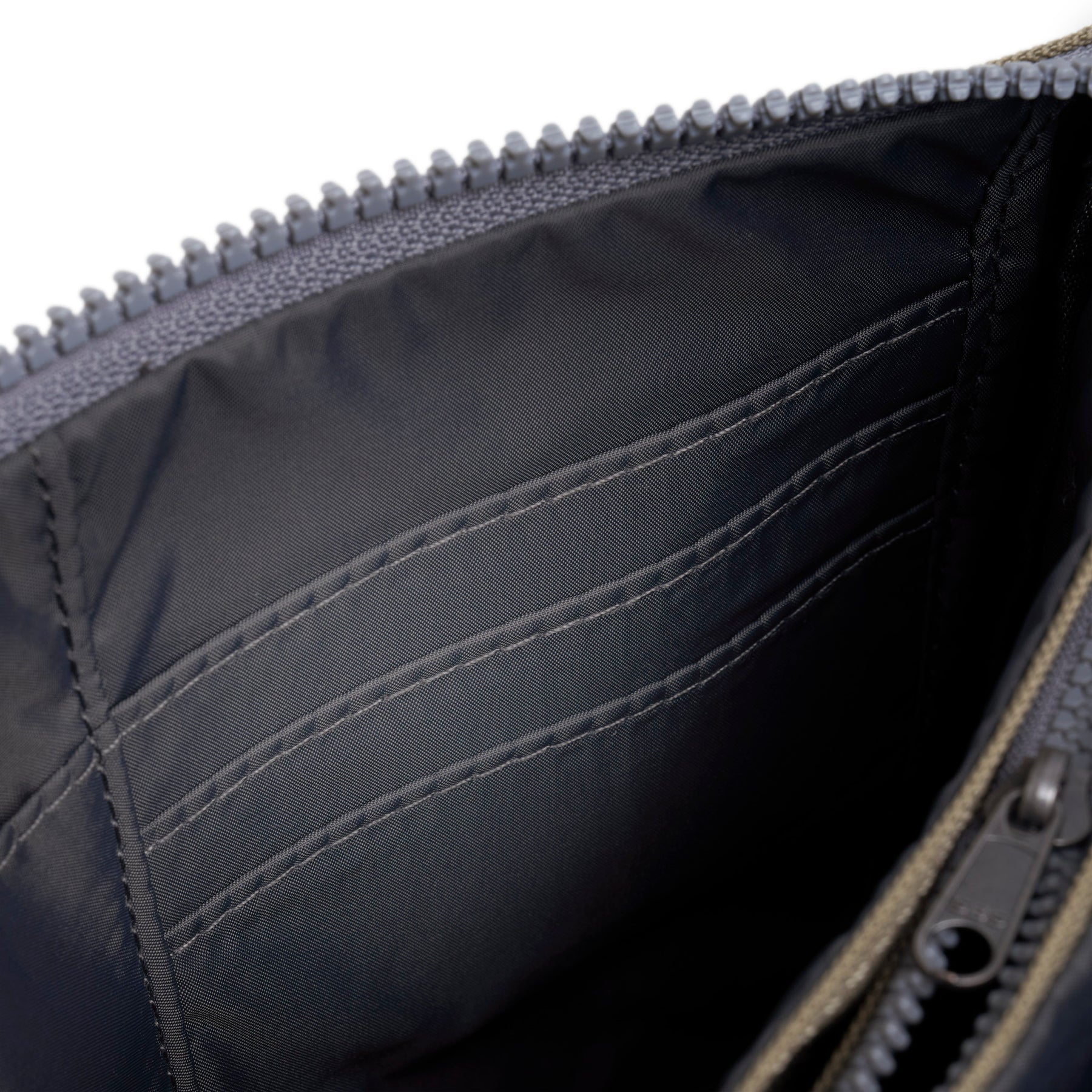 Roka, Carnaby Crossbody XL Taupe Recycled Canvas