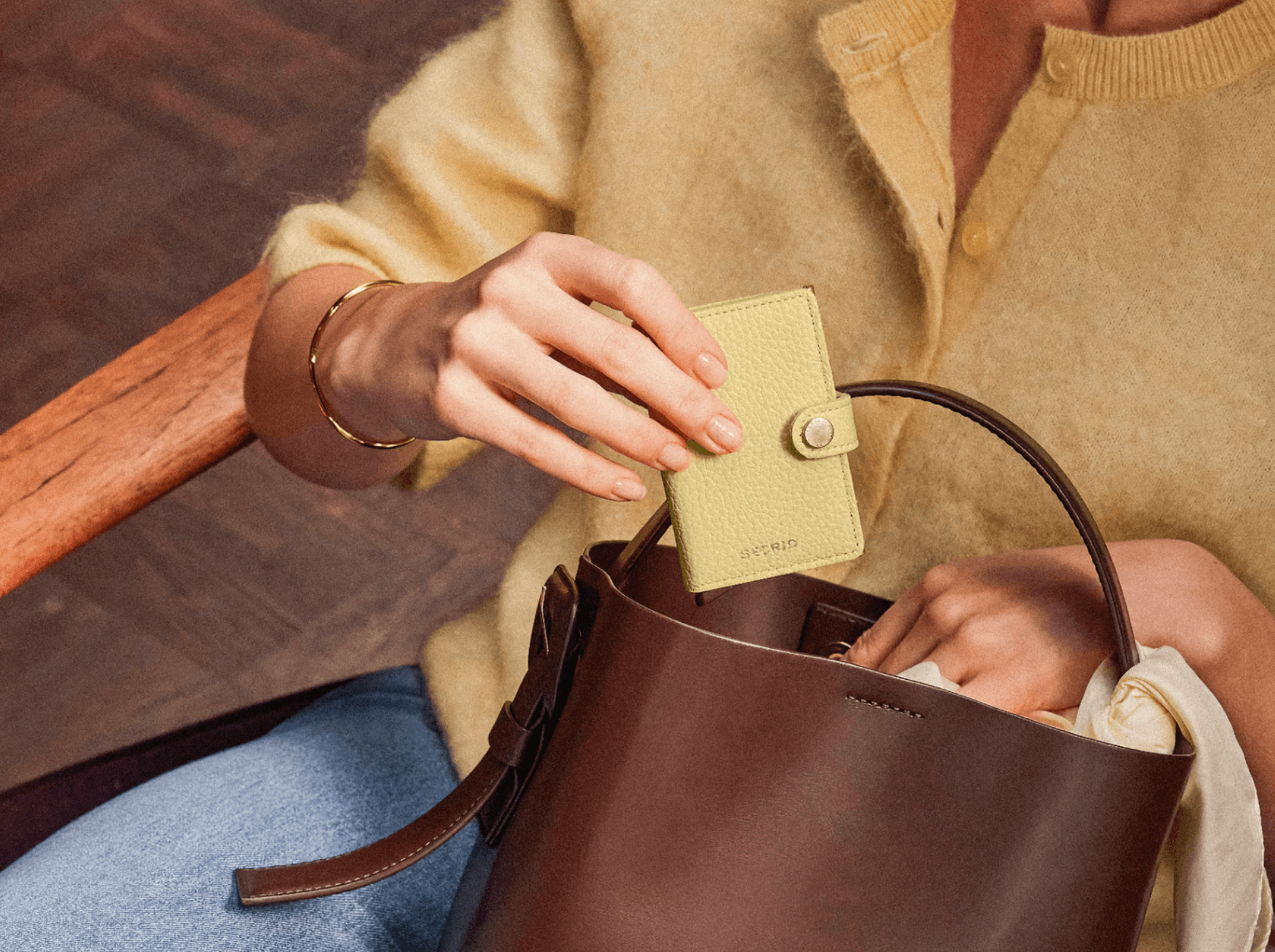Secrid, Mini wallet Pebble Butter Yellow