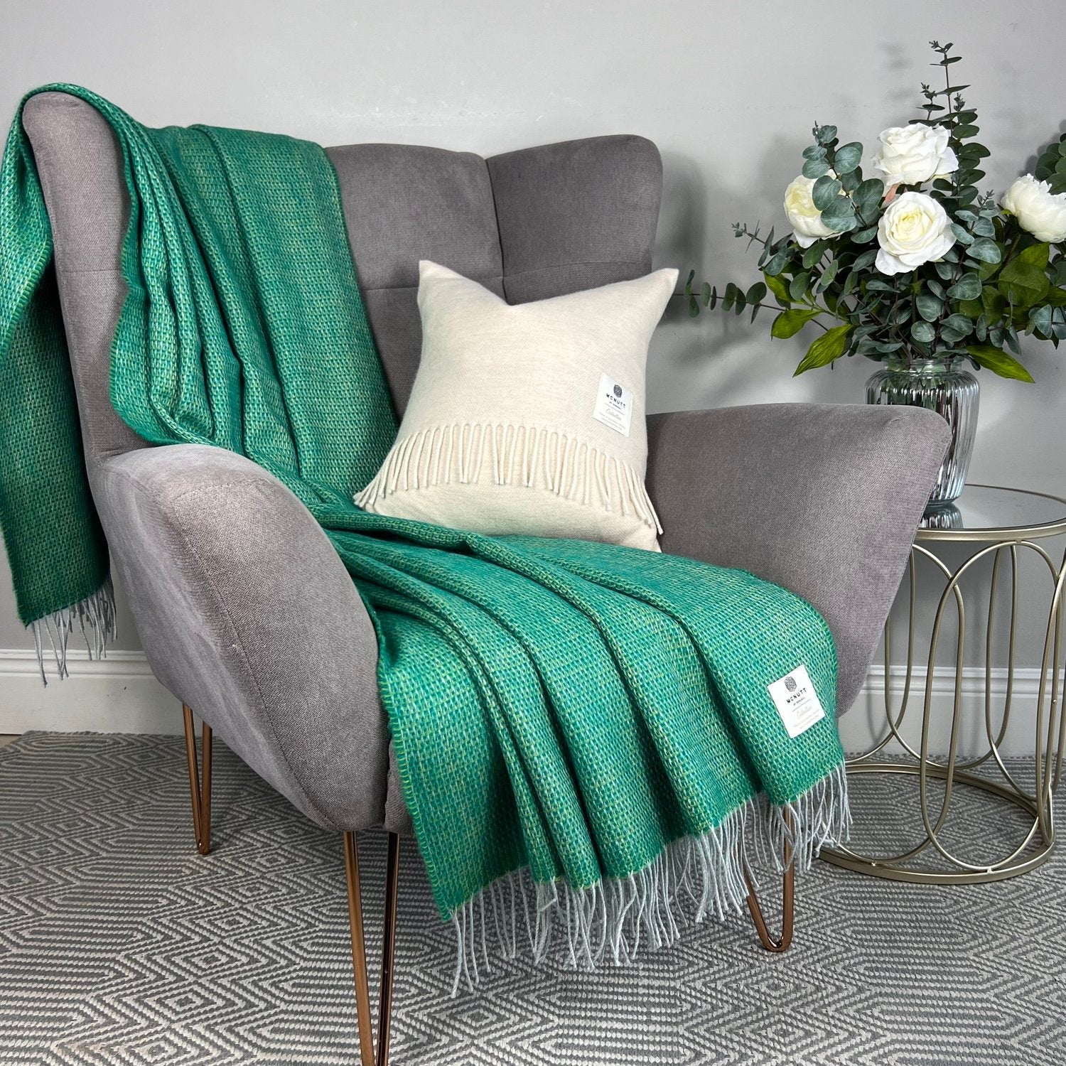 McNutt of Donegal, Collection Summer Green Throw